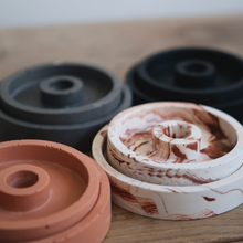 Load image into Gallery viewer, Candlestick Delphine
