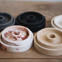 Load image into Gallery viewer, Candlestick Delphine
